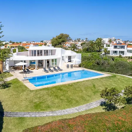 בית נופש Rocamar *