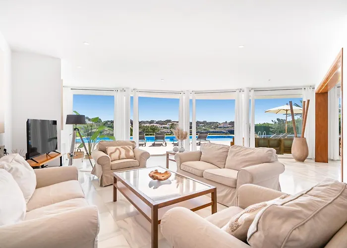 Rocamar בית נופש *