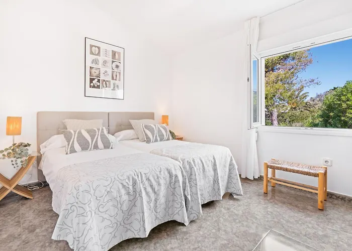 בית נופש Rocamar *